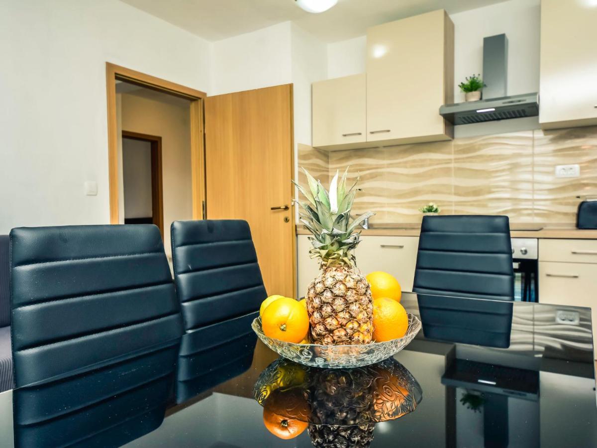 Holiday Home Marijana By Interhome Масленица Экстерьер фото