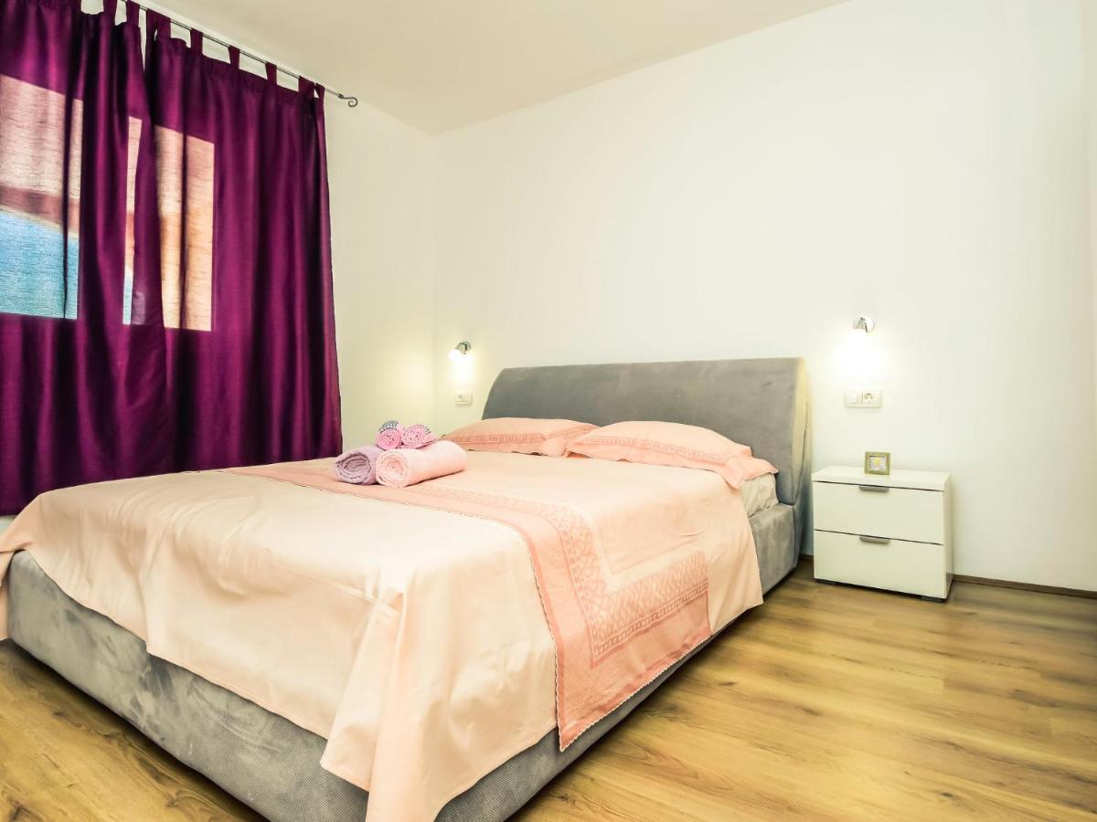 Holiday Home Marijana By Interhome Масленица Экстерьер фото