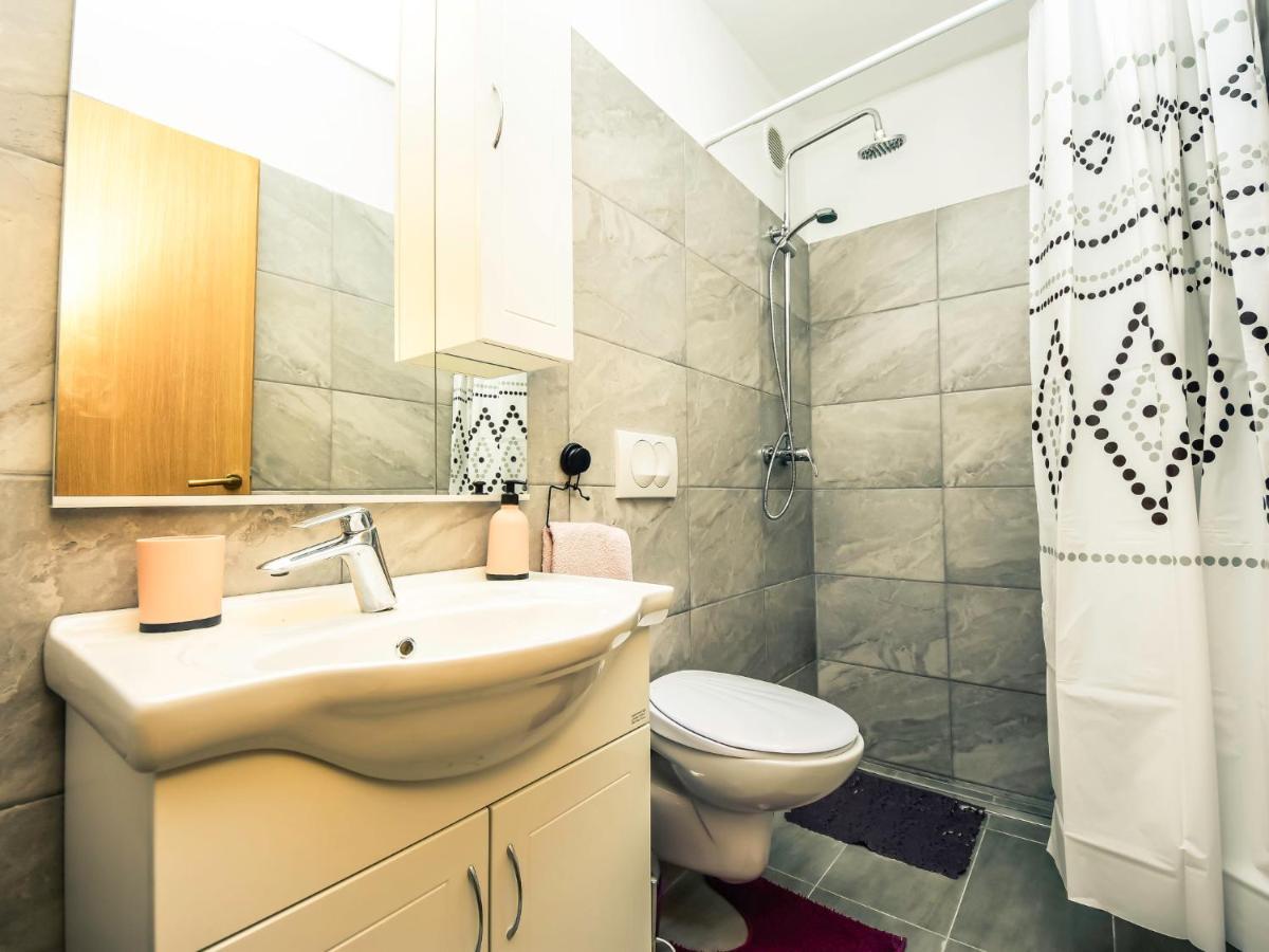Holiday Home Marijana By Interhome Масленица Экстерьер фото